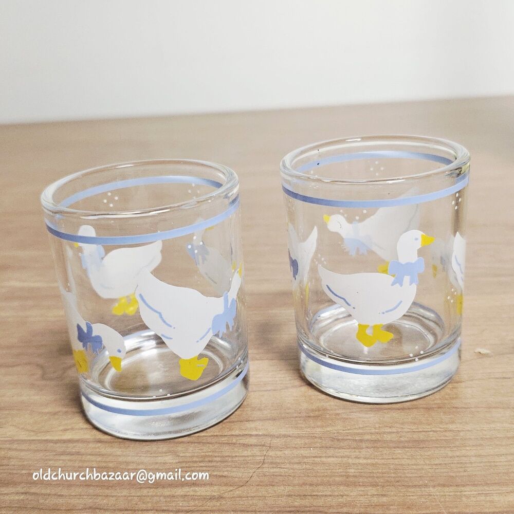 Pair of Country Goose Votives, Item #1422, Indiana Glass Co, 2.5" Tall